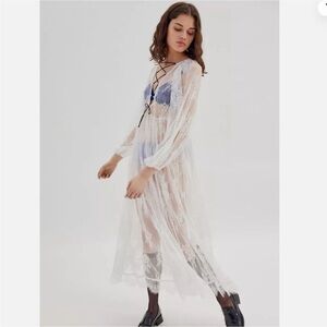 NWT UO Toulouse Sheer Lace Midi Dress